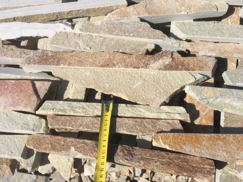 Горбушка златолит золотистый для облицовки купить в Кургане