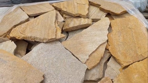 Плитняк златолит жёлтый для цоколя купить в Кургане