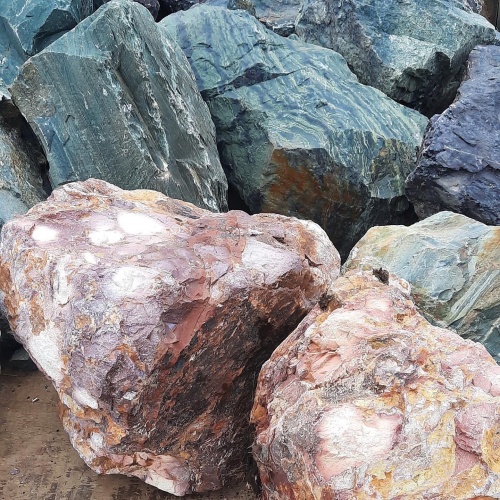 Ландшафтные глыбы красно-фиолетовые 200-1000 килограмм купить в Кургане