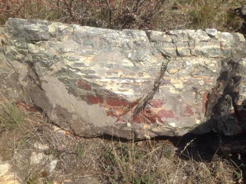 Гигантские зелёные валуны для ландшафтного дизайна весом более 5 тонн купить в Кургане