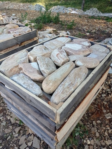 Златолит жёлтый, жёлто-зелёный глыбки и валуны для ланшафтного дизайна купить в Кургане