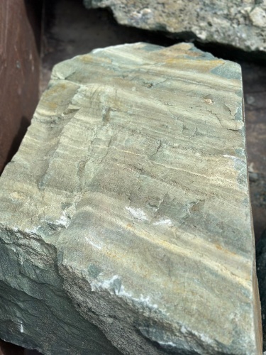 Ландшафтные глыбы зелёные 200-500 килограмм купить в Кургане