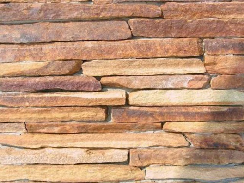 Горбушка златолит золотистый для облицовки купить в Кургане