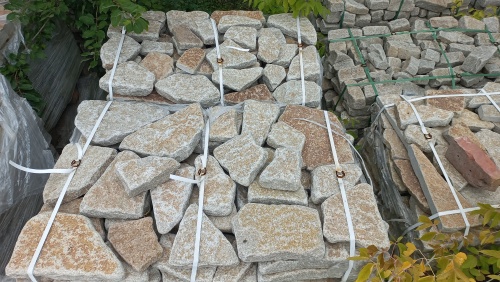 Гранитный плитняк галтованный для парковки купить в Кургане